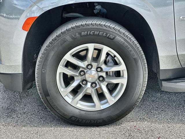 2024 Chevrolet Suburban 4WD LT