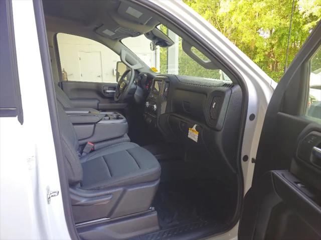 2026 GMC Sierra 3500HD Double Cab, Long Bed, Pro Dual Rear Wheel, 4WD