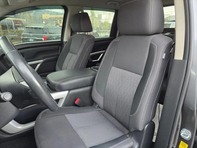 2021 Nissan Titan Crew Cab SV 4x4