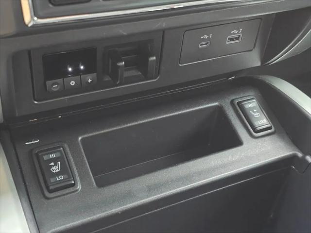 2021 Nissan Titan Crew Cab SV 4x4