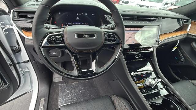 2026 Jeep Grand Cherokee L Summit 4x4