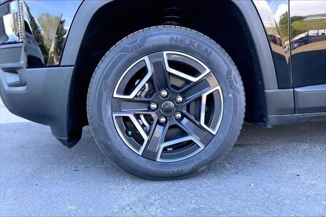 2026 Jeep Cherokee Laredo 4x4