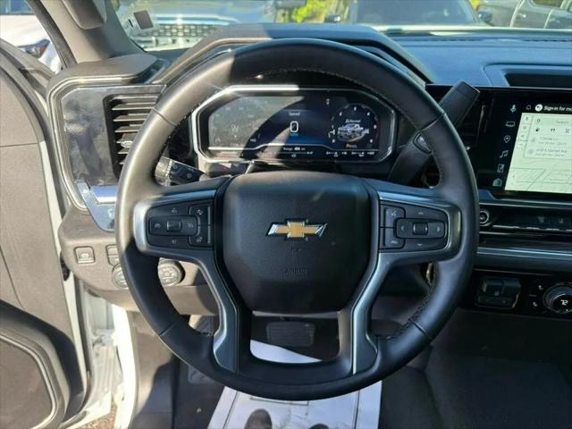2025 Chevrolet Silverado 2500HD 4WD Crew Cab Standard Bed LT