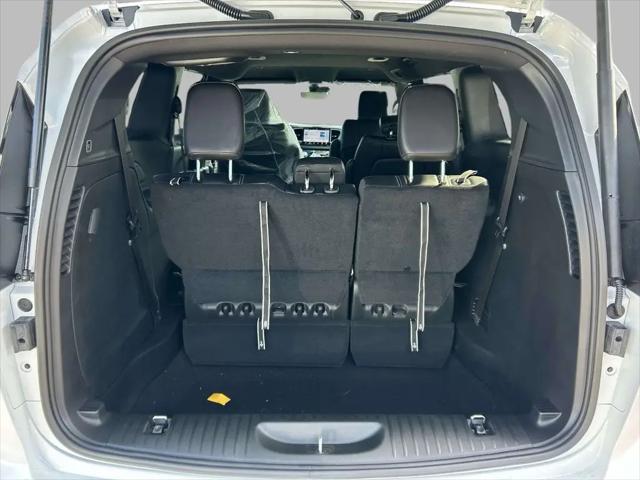 2026 Chrysler Voyager LX