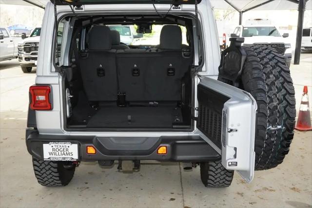2024 Jeep Wrangler 4-Door Willys 4x4
