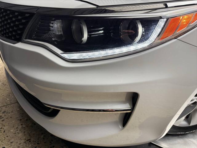 2017 Kia Optima EX