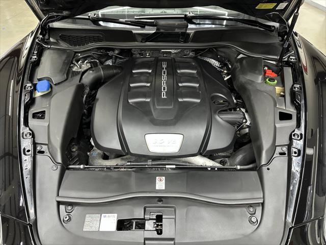 2014 Porsche Cayenne Diesel Platinum Edition