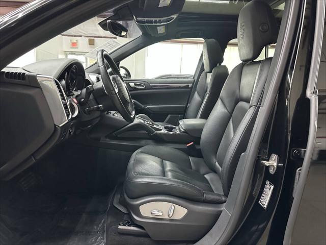 2014 Porsche Cayenne Diesel Platinum Edition