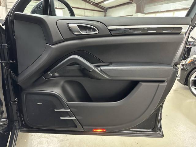 2014 Porsche Cayenne Diesel Platinum Edition