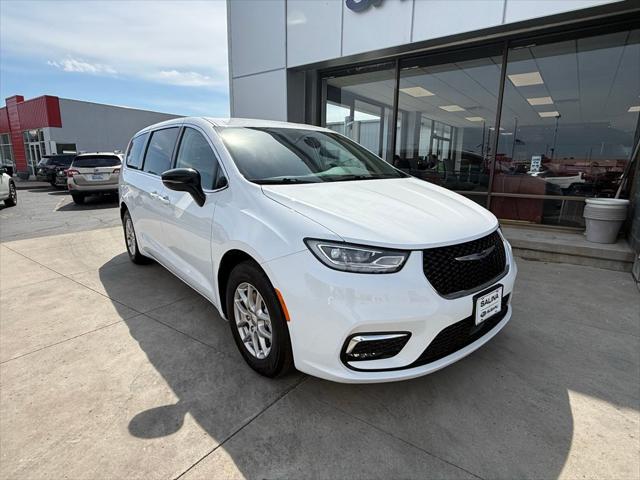 2024 Chrysler Pacifica Touring L for sale in Salina, KS