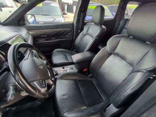 2022 Mitsubishi Outlander PHEV SEL S-AWC