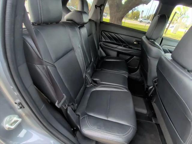 2022 Mitsubishi Outlander PHEV SEL S-AWC