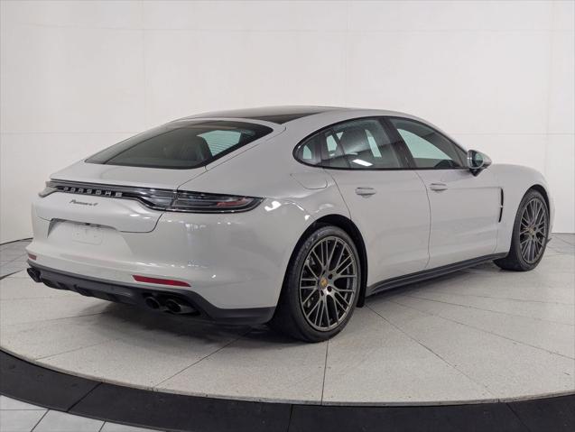 2023 Porsche Panamera 4 Platinum Edition
