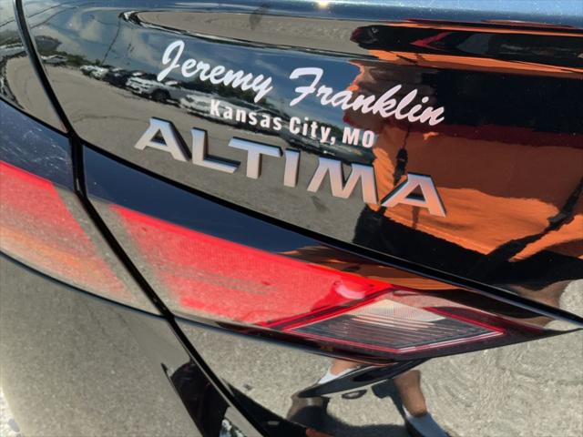 2025 Nissan Altima SR FWD