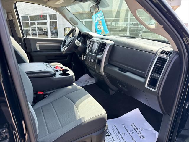 2024 Ram 1500 Classic SLT Quad Cab 4x4 6'4" Box