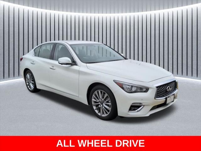2023 INFINITI Q50 LUXE AWD