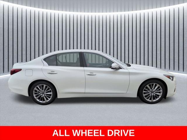 2023 INFINITI Q50 LUXE AWD