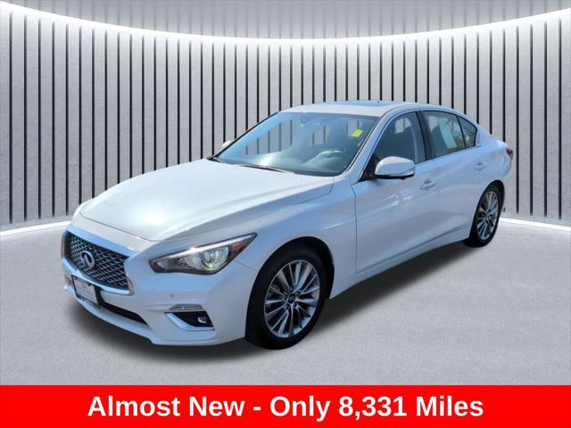 2022 INFINITI Q50 LUXE AWD