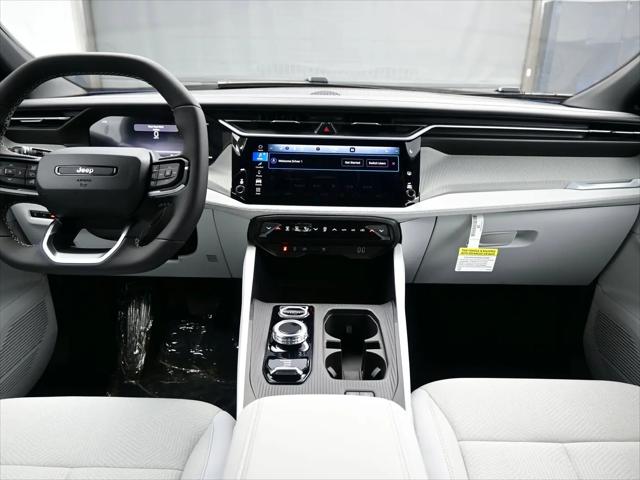 2026 Jeep Cherokee Laredo 4x4
