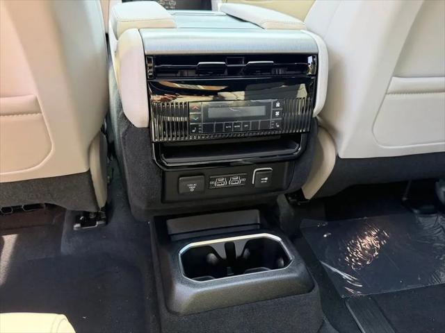 2026 Jeep Grand Wagoneer Limited Altitude 4x4