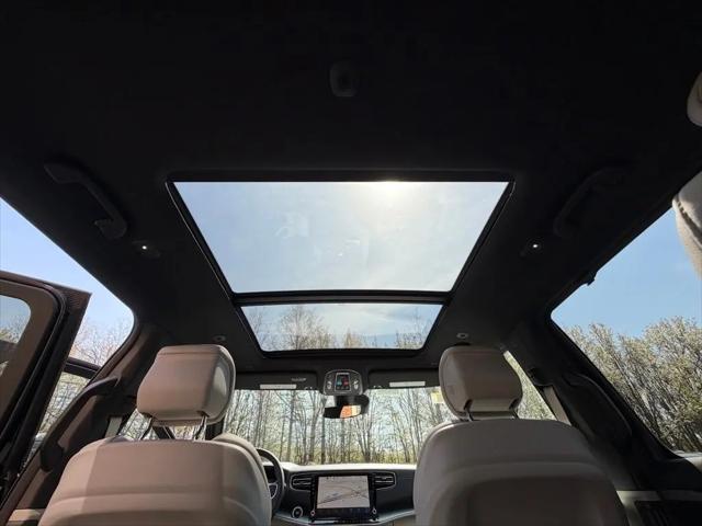 2026 Jeep Grand Wagoneer Limited Altitude 4x4