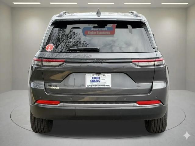 2026 Jeep Grand Cherokee Altitude 4x4