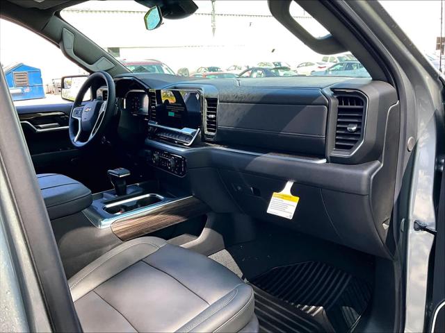 2026 Chevrolet Silverado 1500 4WD Crew Cab Standard Bed LT
