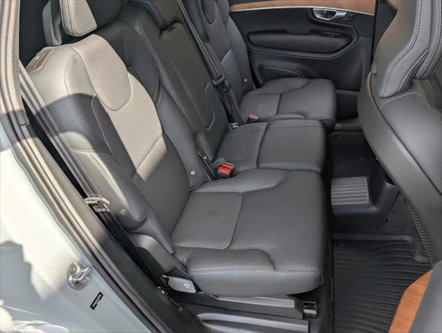2024 Volvo XC90 Recharge T8 Plus Bright Theme 7-Seater