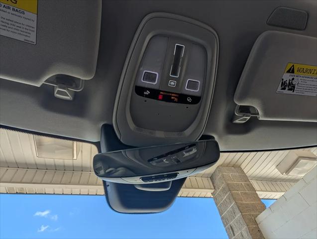 2024 Volvo XC90 Recharge T8 Plus Bright Theme 7-Seater