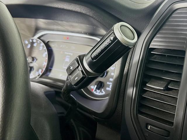 2024 Nissan Titan Crew Cab SV 4x2