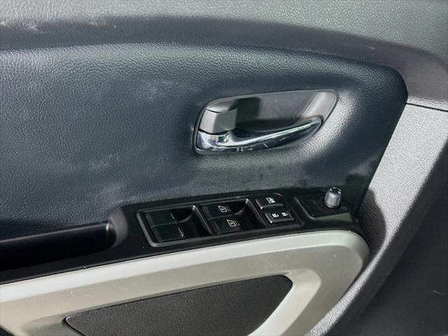 2024 Nissan Titan Crew Cab SV 4x2