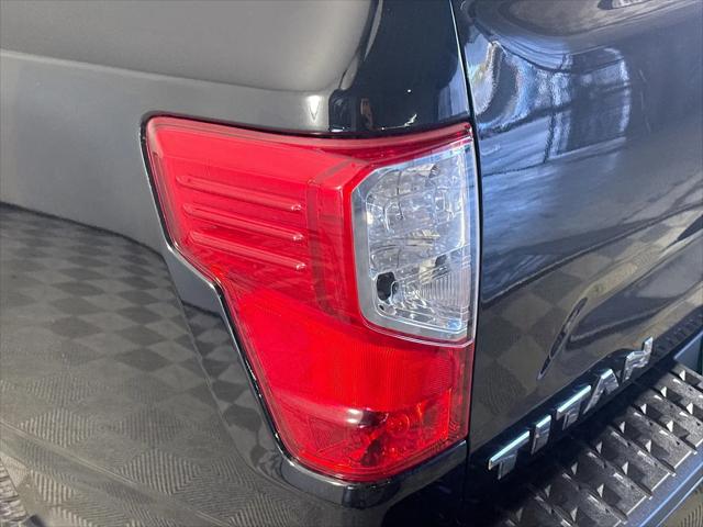 2024 Nissan Titan Crew Cab SV 4x2