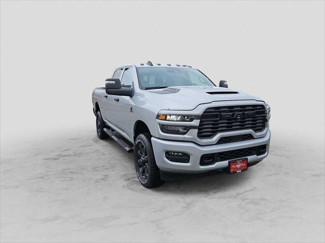 2026 RAM Ram 2500 RAM 2500 BLACK EXPRESS CREW CAB 4X4 64 BOX