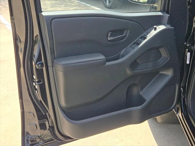 2026 Nissan Frontier Crew Cab SV 4x2
