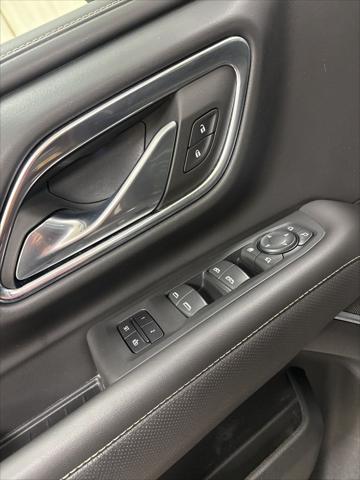 2023 GMC Yukon 4WD SLT