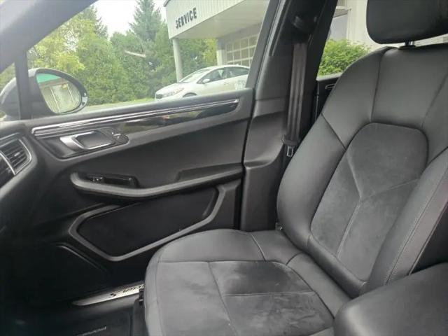 2015 Porsche Macan S