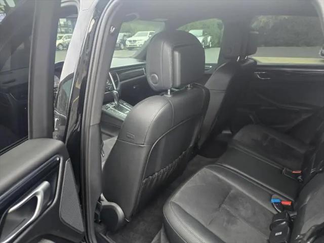2015 Porsche Macan S