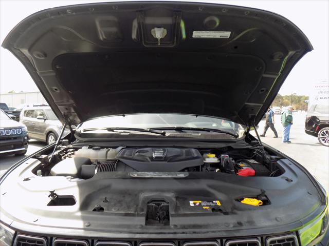 2024 Jeep Wagoneer Series II Carbide 4x4