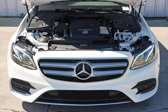 2019 Mercedes-Benz E-CLASS E 300 E 300 w/ Premium & Parking Assist Packages