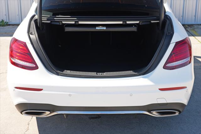 2019 Mercedes-Benz E-CLASS E 300 E 300 w/ Premium & Parking Assist Packages