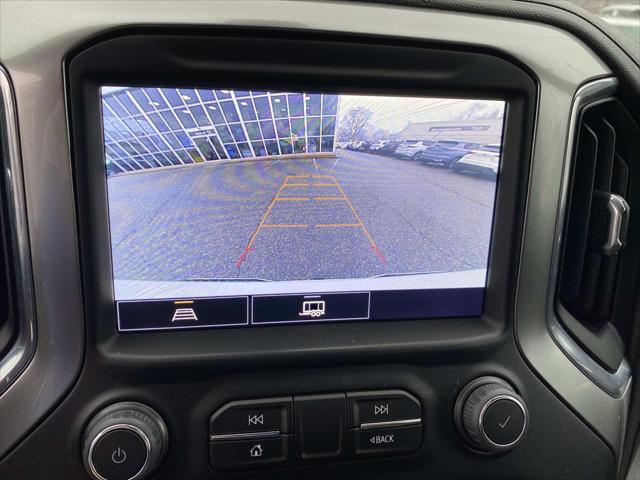 2022 Chevrolet Silverado 1500 4WD Crew Cab Short Bed RST