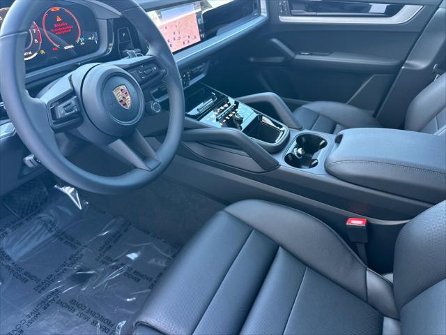 2026 Porsche Cayenne Unknown