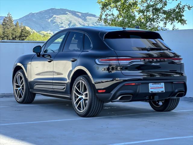 2026 Porsche Macan Unknown