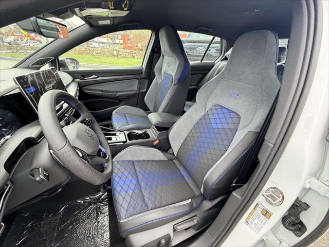 2026 Volkswagen Golf R Unknown