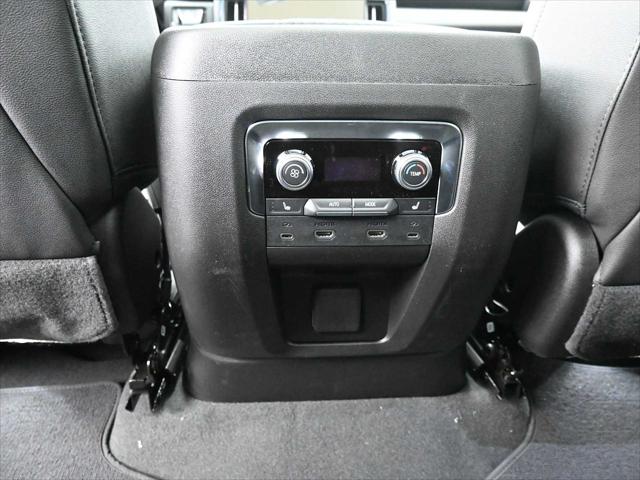 2026 GMC Yukon 4WD AT4