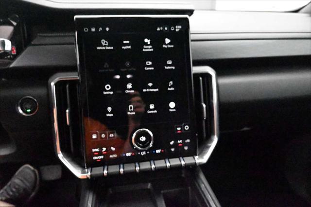 2026 GMC Acadia Elevation AWD