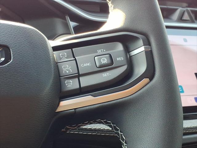 2026 Jeep Cherokee Laredo 4x4