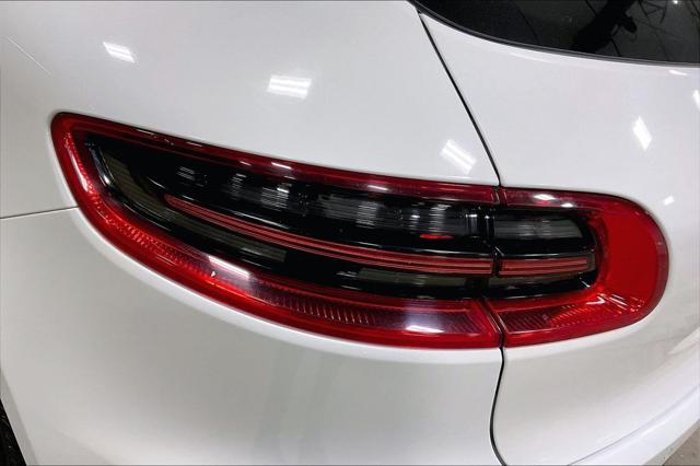 2018 Porsche Macan Base