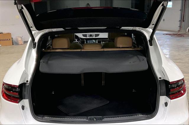 2018 Porsche Macan Base