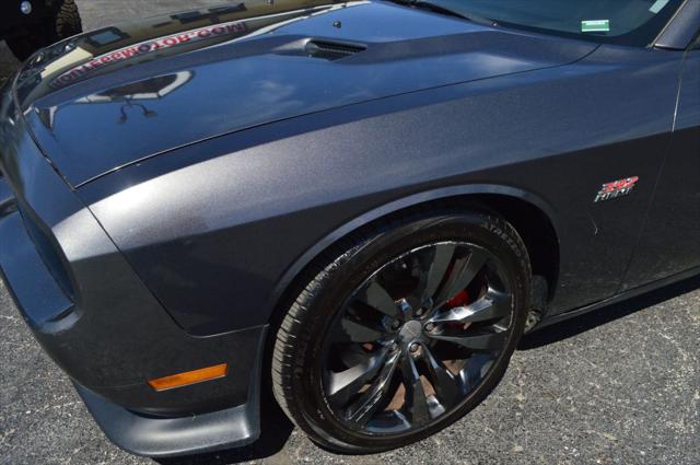 2014 Dodge Challenger SRT8